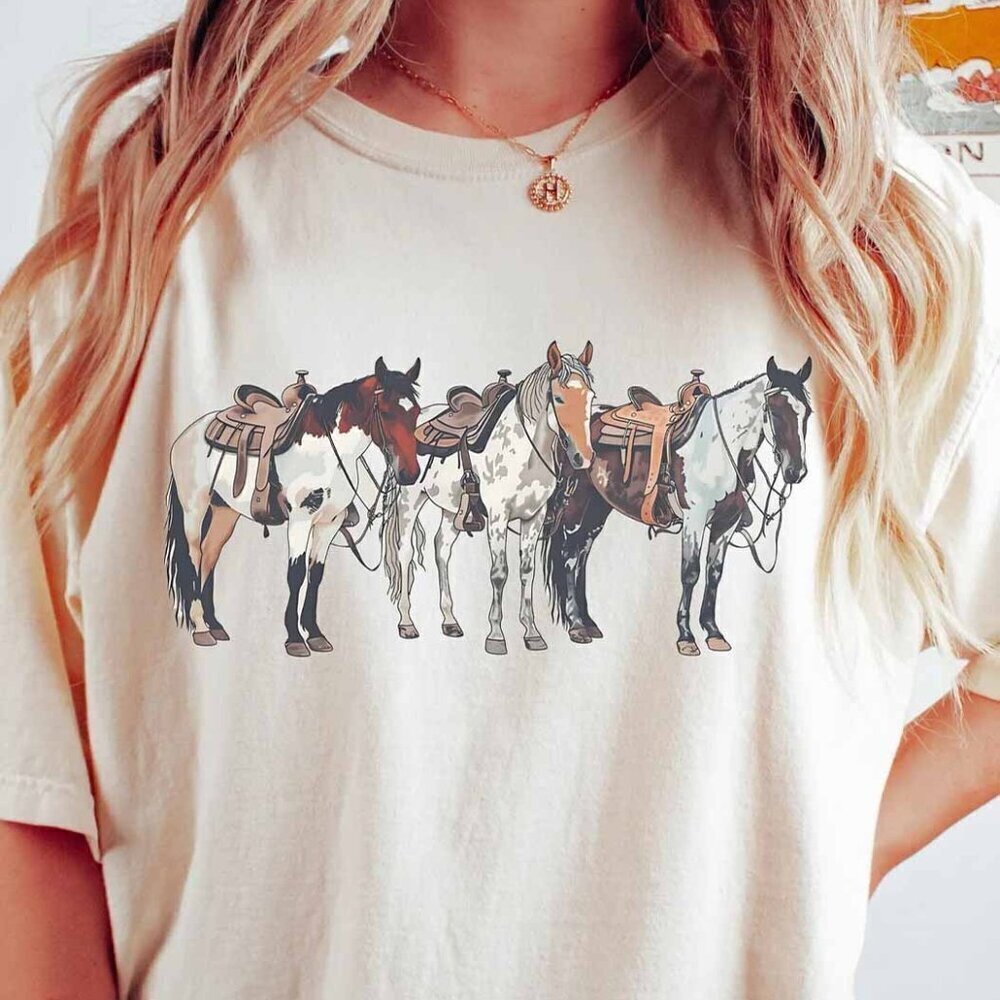 Western Horse Cowgirl Country Core Desert Graphic Streetwear T-Shirt - Picture 1 of 4